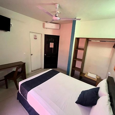 Hotel Juarez 70 Colima Zewnętrze zdjęcie