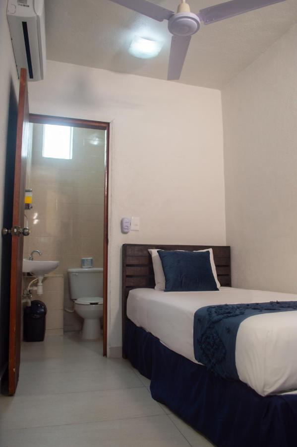Hotel Juarez 70 Colima Pokój zdjęcie