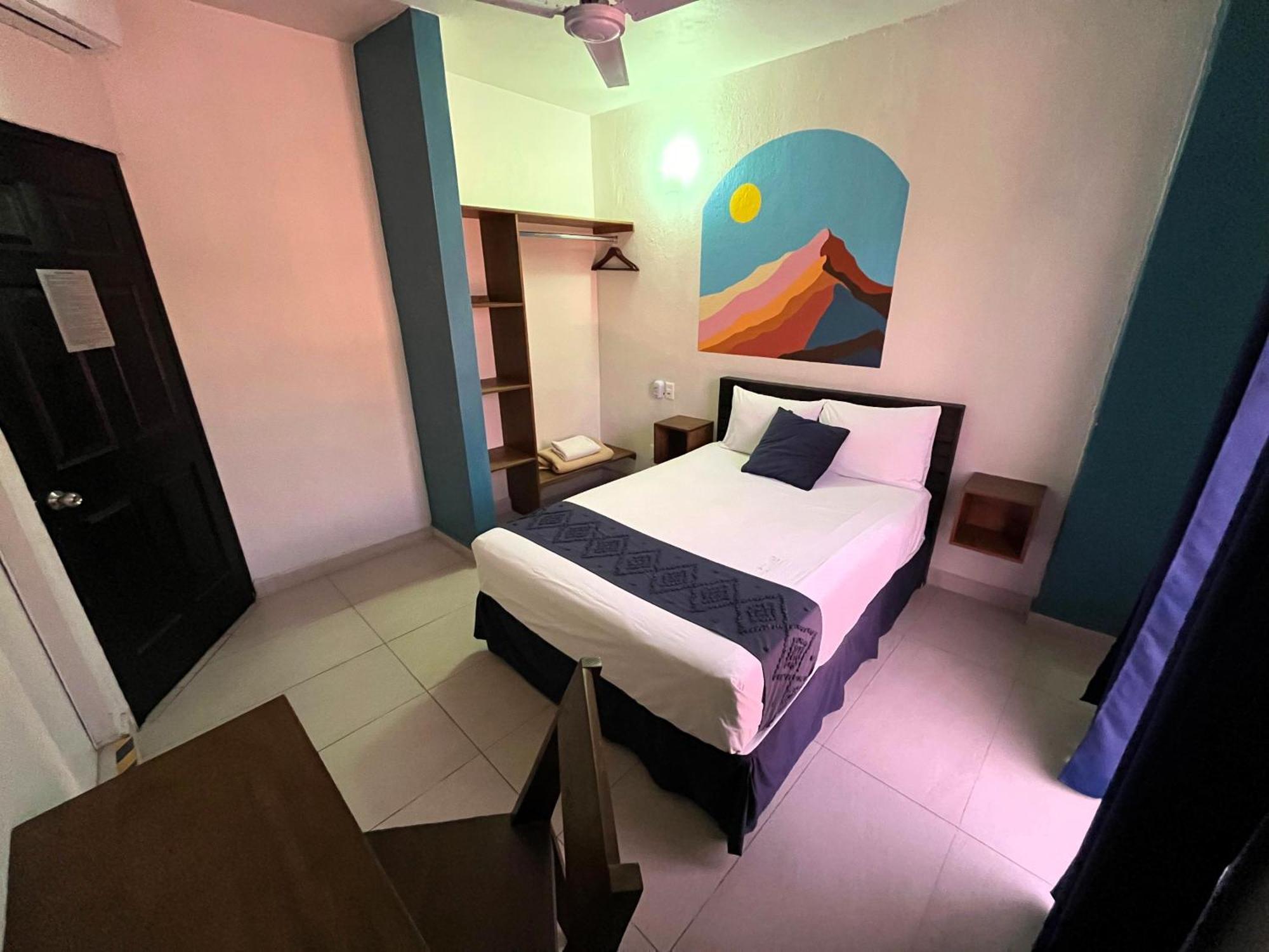 Hotel Juarez 70 Colima Zewnętrze zdjęcie