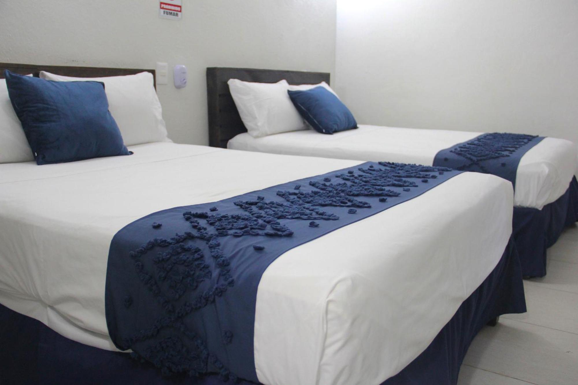 Hotel Juarez 70 Colima Pokój zdjęcie